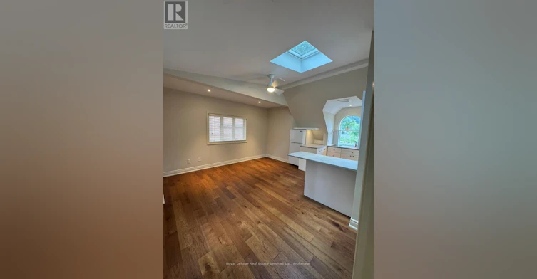 3-134 Forsythe Street, Oakville, ON, L6K 3K2