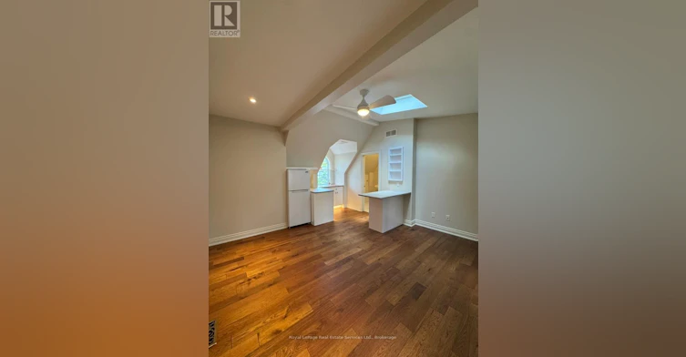 3-134 Forsythe Street, Oakville, ON, L6K 3K2 - 3