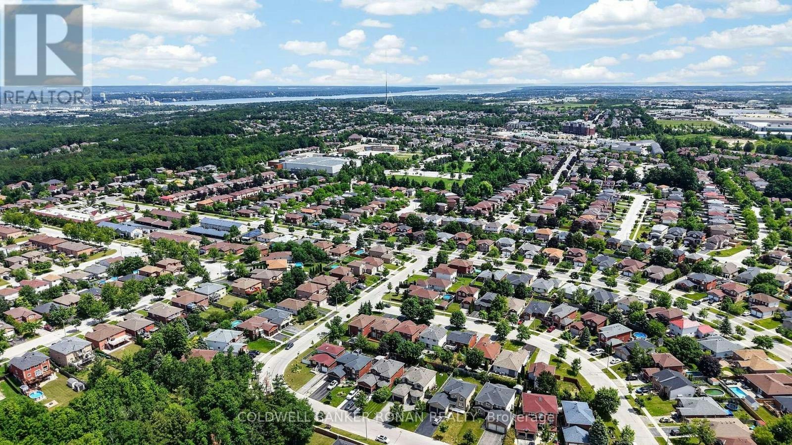 35 Farmstead Crescent, Barrie, ON, L4N 8S2 - 42