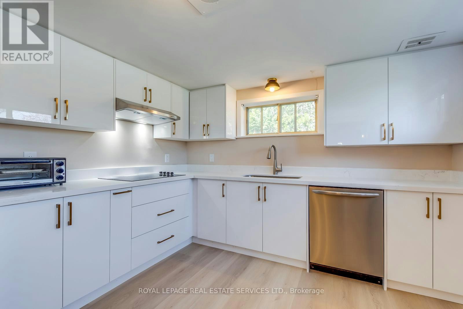 BSMT-383 Wentworth Street, Oakville, ON, L6K 1X1 - 5