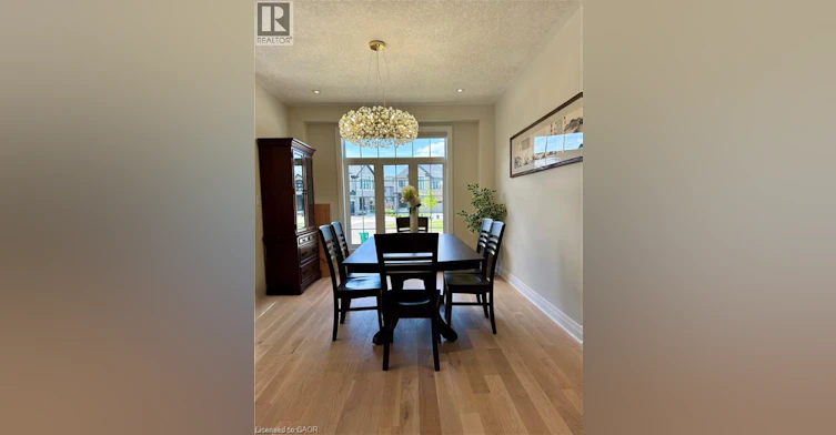 923 Eaglecrest Court, Kitchener, ON, N2K 0B8 - 8
