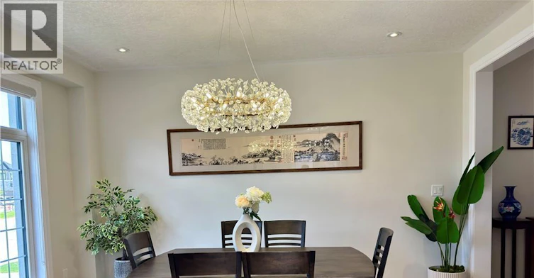 923 Eaglecrest Court, Kitchener, ON, N2K 0B8 - 7