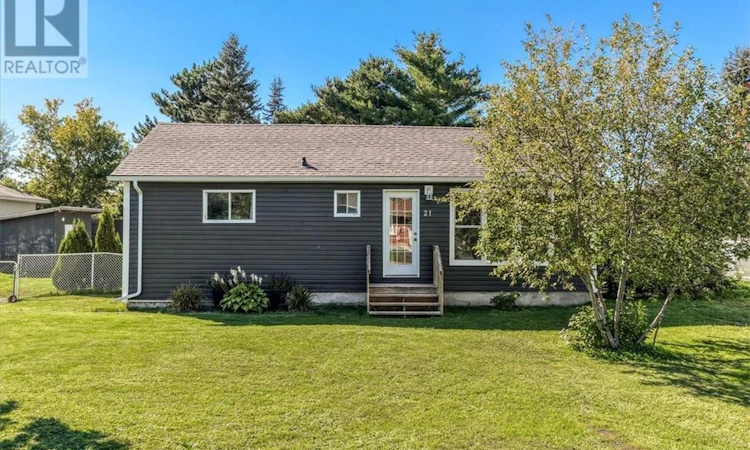 21 Roberta Avenue