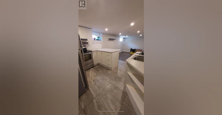BSMT-509 Adelaide Avenue W, Oshawa, ON, L1J 2J2 - 11