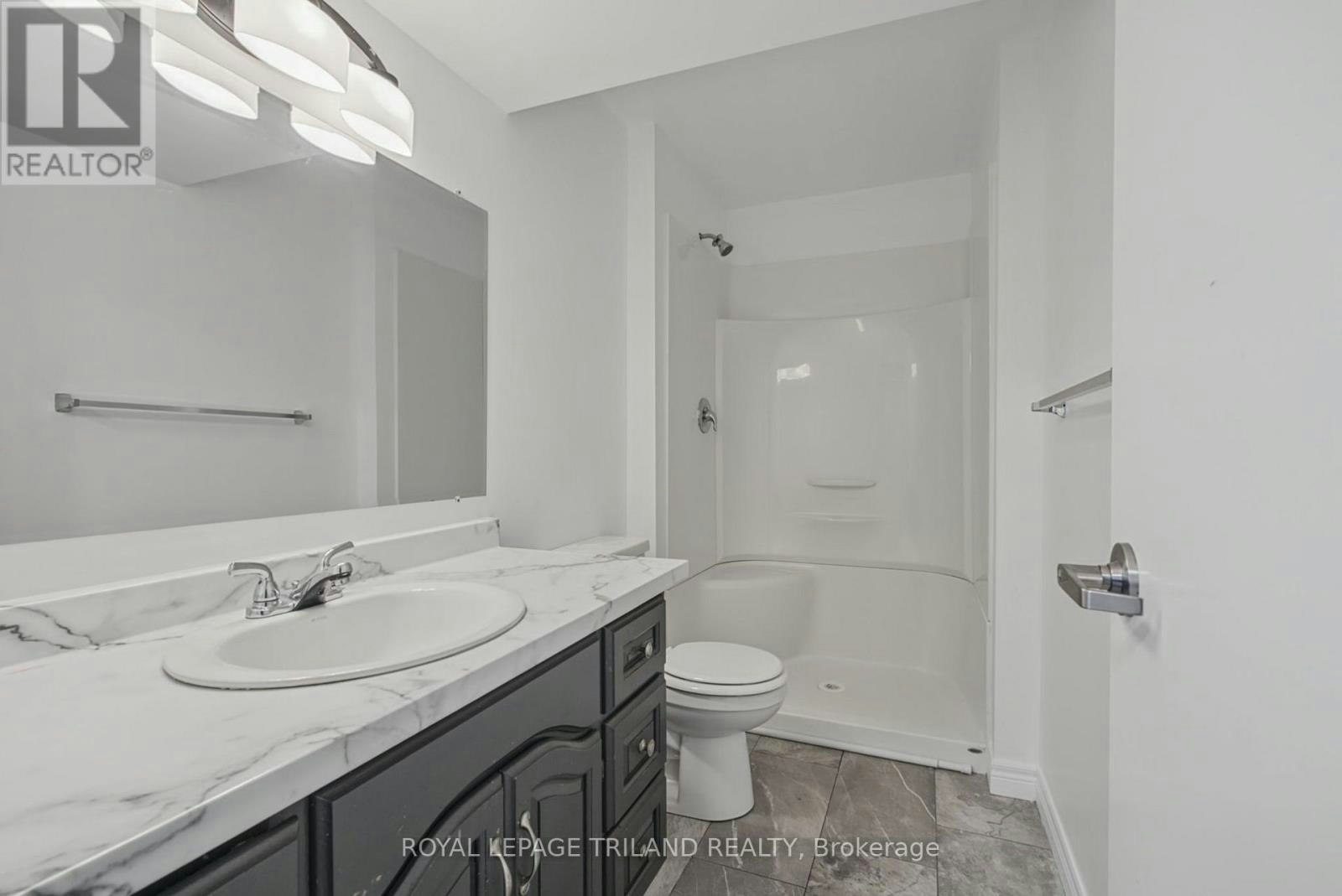 LOWER-4 Emery Street W, London, ON, N6J 1P9 - 35