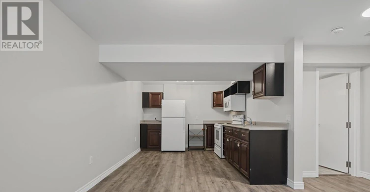 LOWER-4 Emery Street W, London, ON, N6J 1P9 - 10