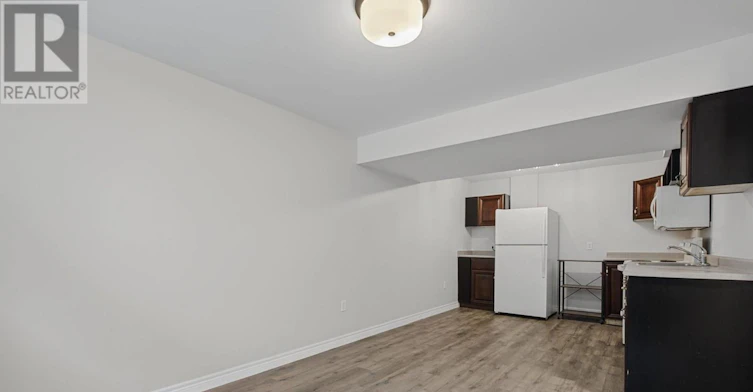 LOWER-4 Emery Street W, London, ON, N6J 1P9 - 9
