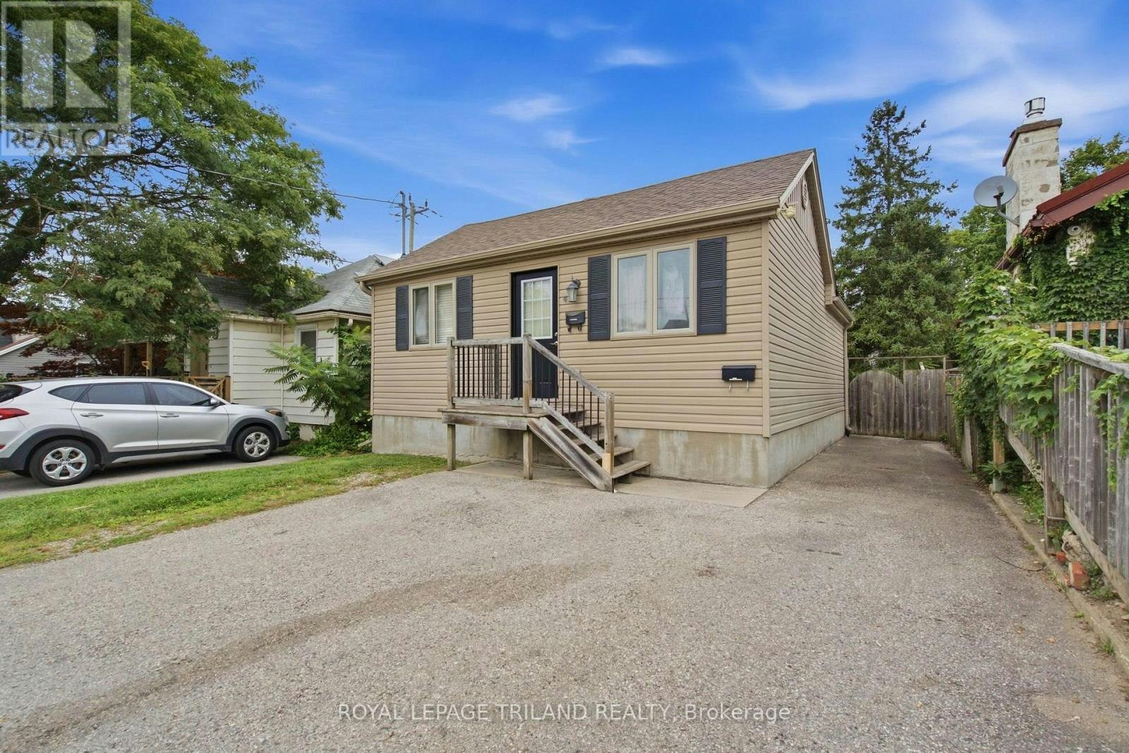 LOWER-4 Emery Street W, London, ON, N6J 1P9 - 3