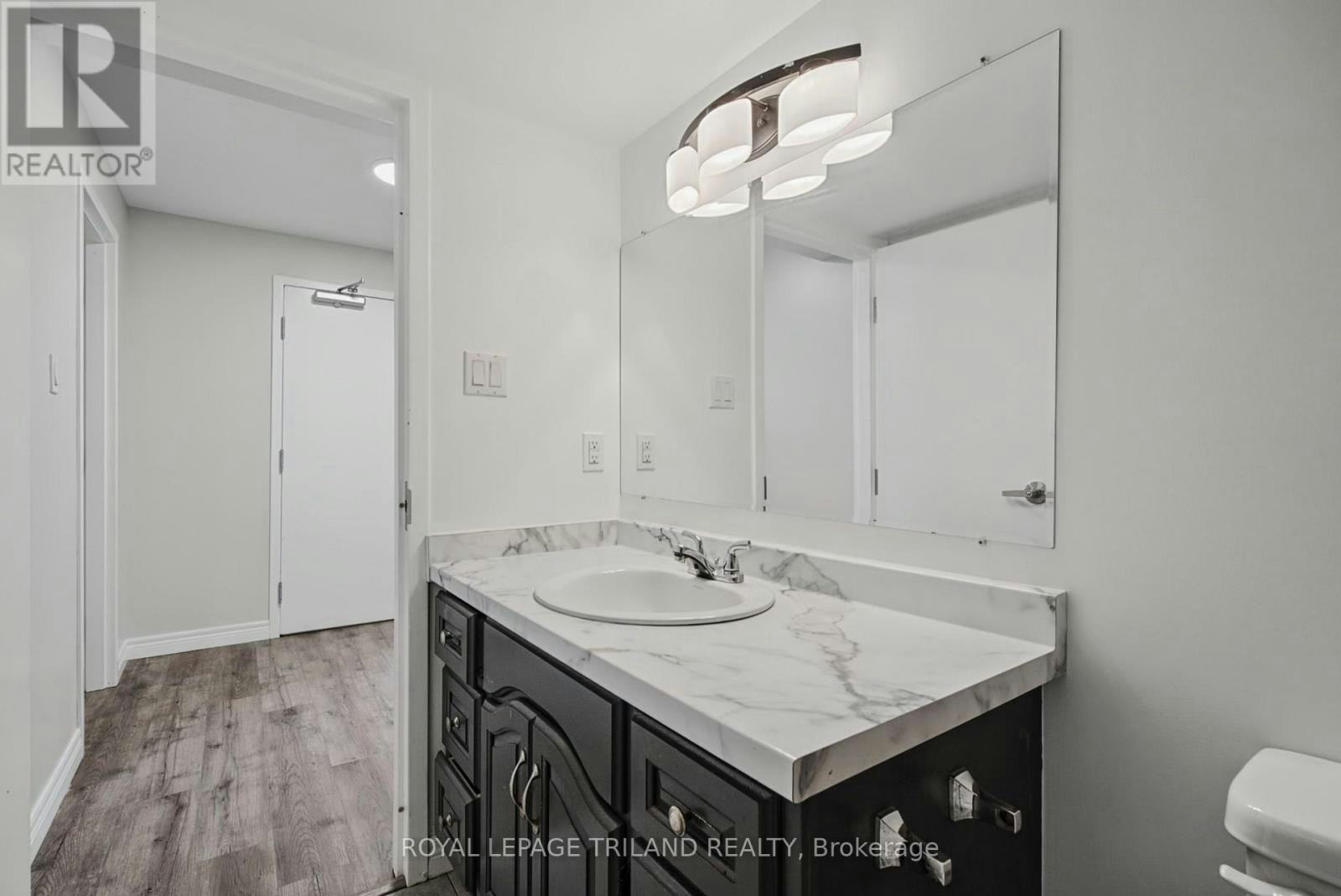 LOWER-4 Emery Street W, London, ON, N6J 1P9 - 37