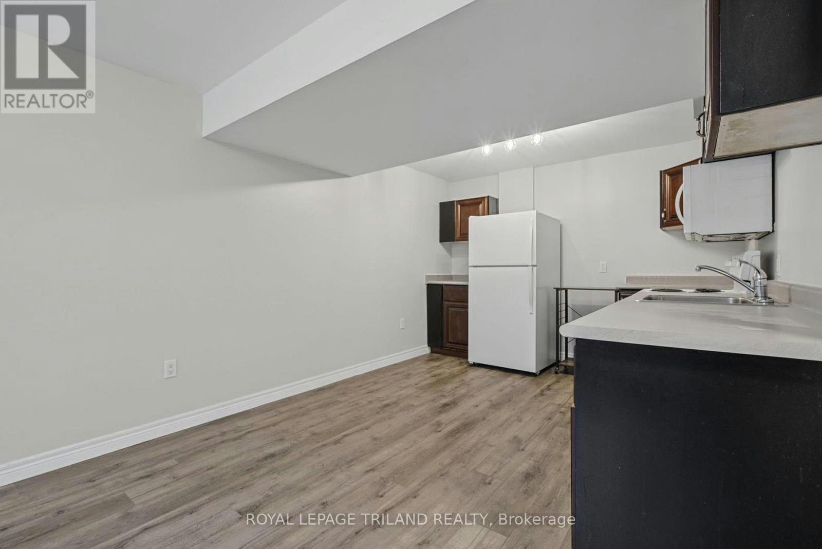 LOWER-4 Emery Street W, London, ON, N6J 1P9 - 17