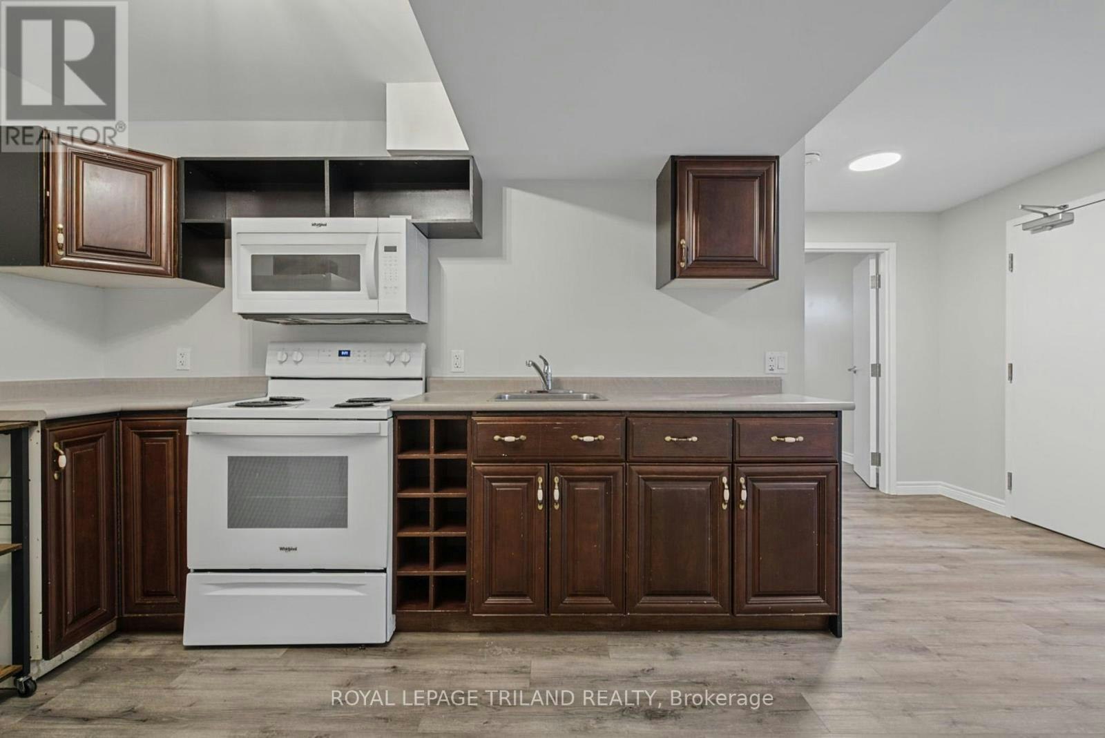 LOWER-4 Emery Street W, London, ON, N6J 1P9 - 23