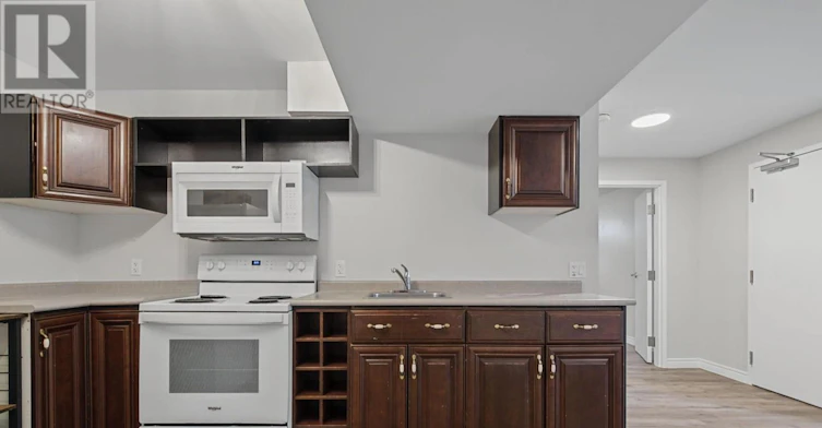 LOWER-4 Emery Street W, London, ON, N6J 1P9 - 23
