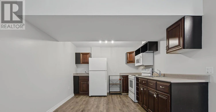 LOWER-4 Emery Street W, London, ON, N6J 1P9 - 18