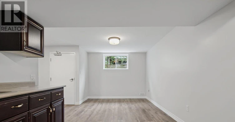 LOWER-4 Emery Street W, London, ON, N6J 1P9 - 16