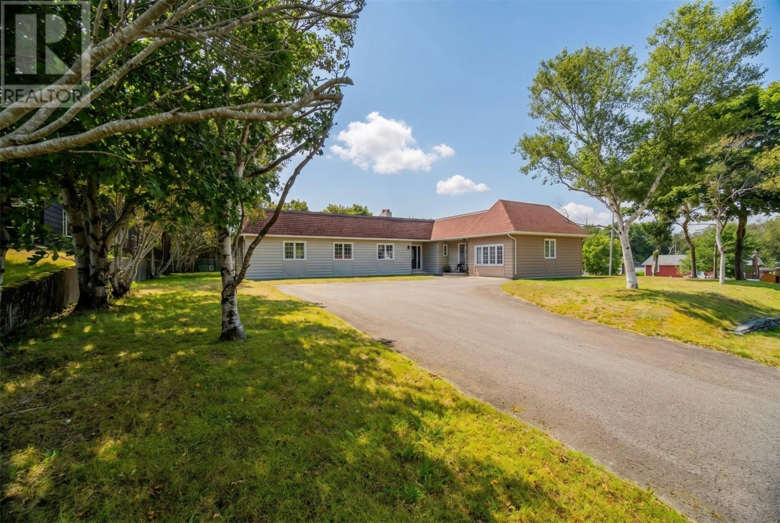2 Bally Haly Place, St Johns, NL, A1A 2B4