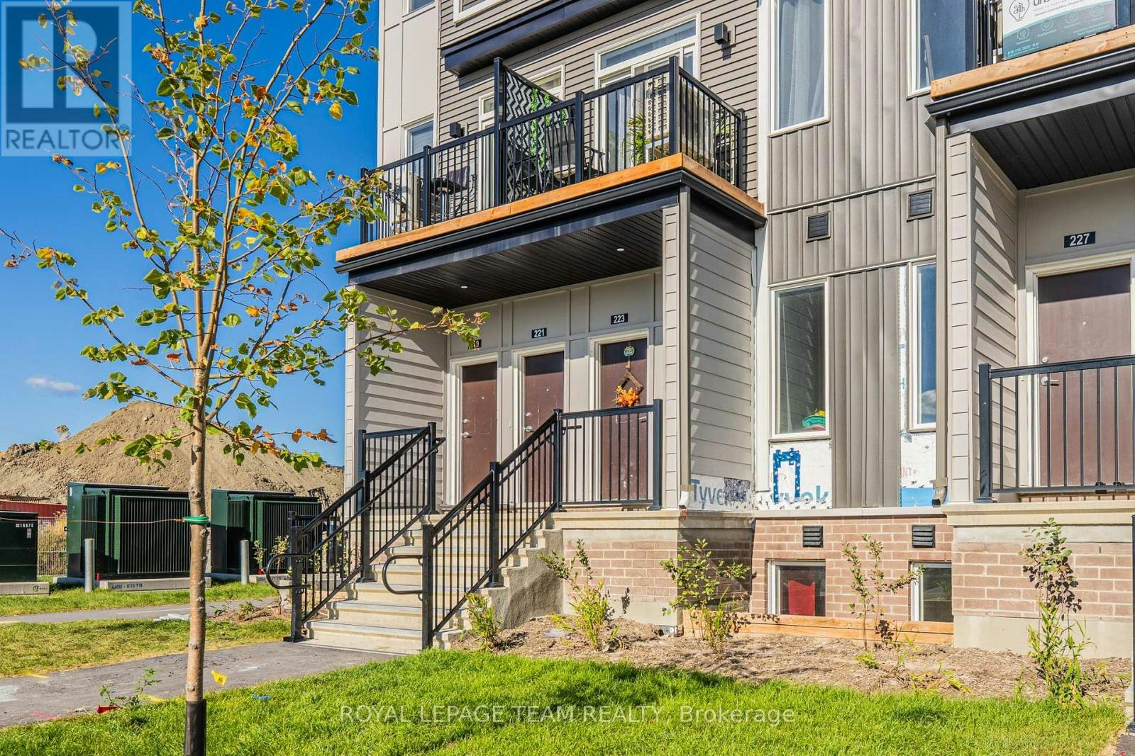 805 Utopie Private, Ottawa, ON, K1W 0Y3 - 2