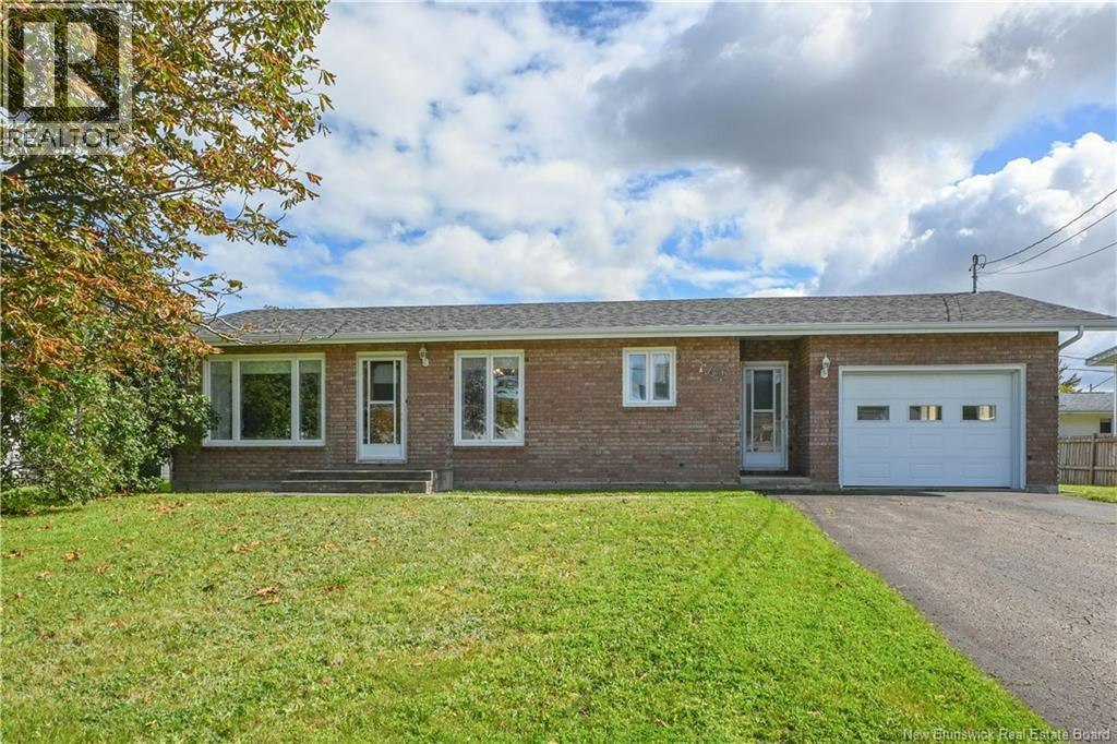 140 Des Saules Street, Shippagan, NB, E8S 3C9