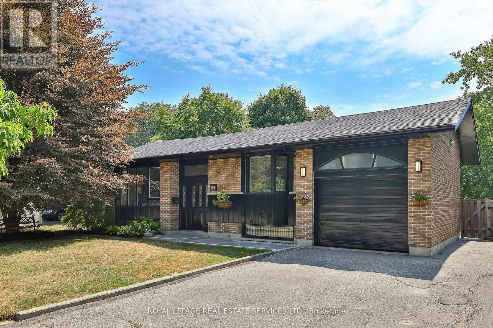 45 Doonaree Drive, Toronto, ON, M3A 1M5