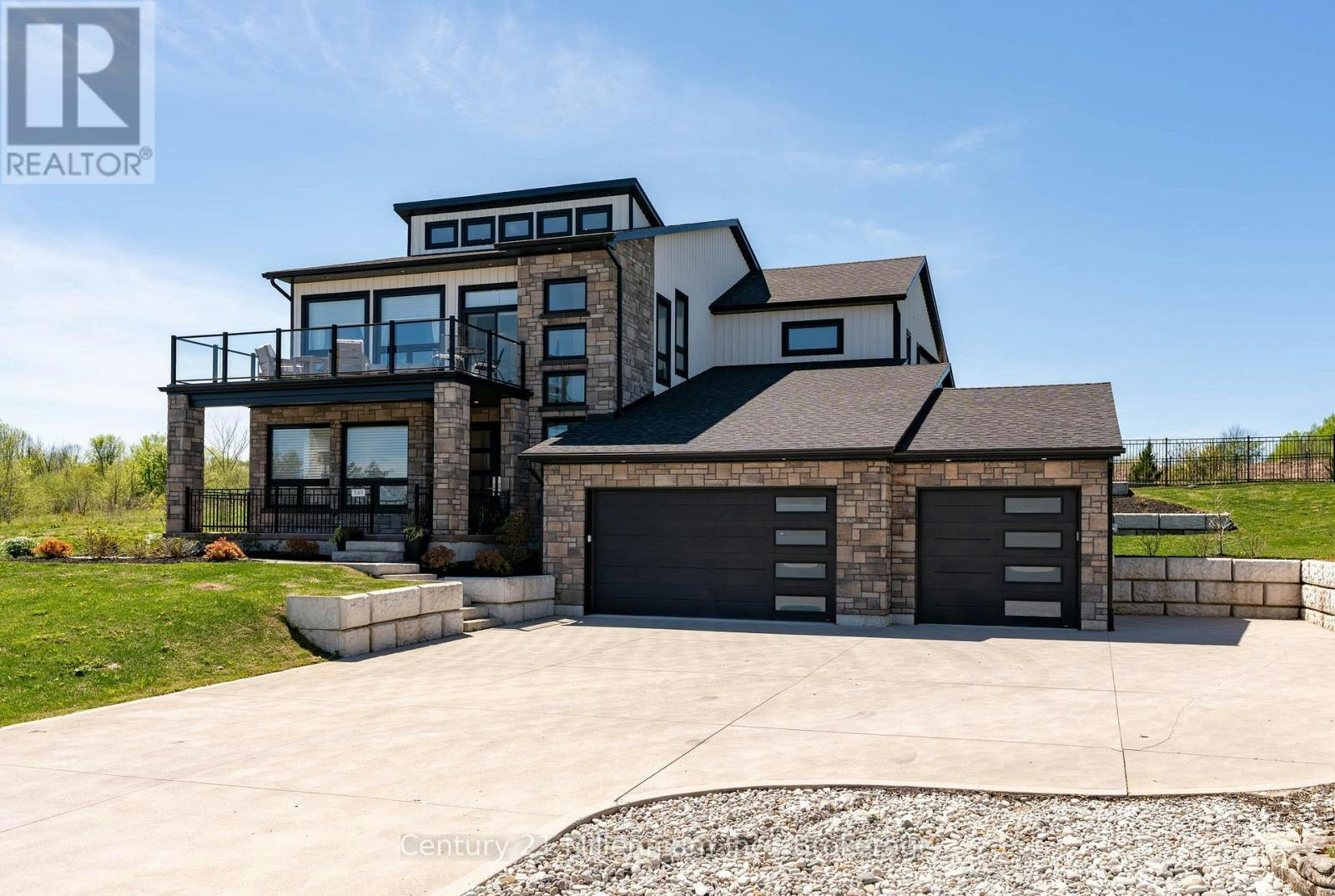 549 Punkinseed Lane, Georgian Bluffs, ON, N0H 1S0