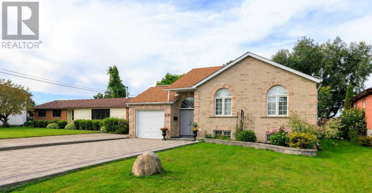 66 Canal Street, Georgina, ON, L4P 1K5 - 6