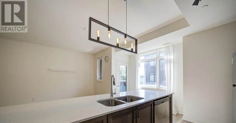 83-370 Red Maple Road, Richmond Hill, ON, L4C 5T4 - 10