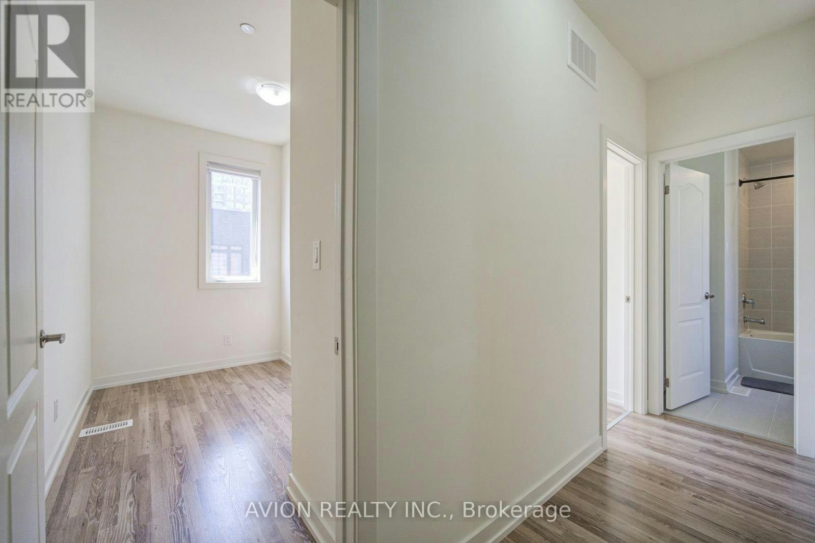 83-370 Red Maple Road, Richmond Hill, ON, L4C 5T4 - 14