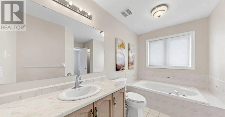 246 Farmstead Road, Richmond Hill, ON, L4S 2J8 - 9