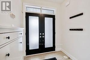 24 Harold Lawrie Lane, Markham, ON, L3T 0G1 - 2