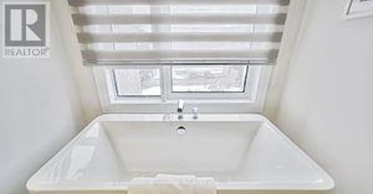 24 Harold Lawrie Lane, Markham, ON, L3T 0G1 - 21