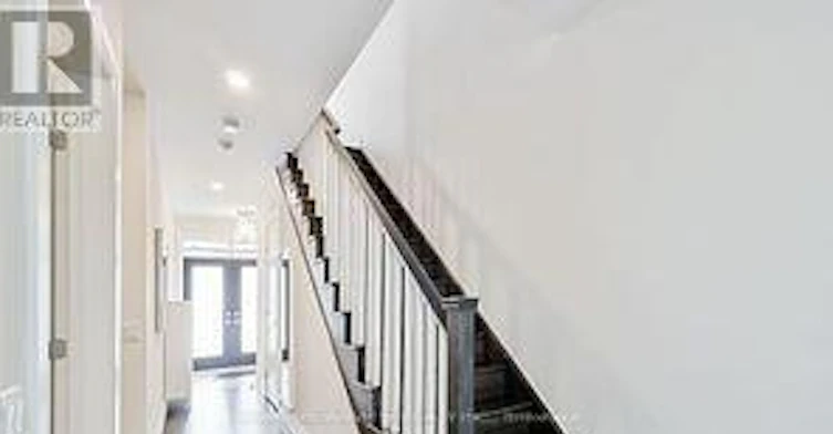 24 Harold Lawrie Lane, Markham, ON, L3T 0G1 - 4