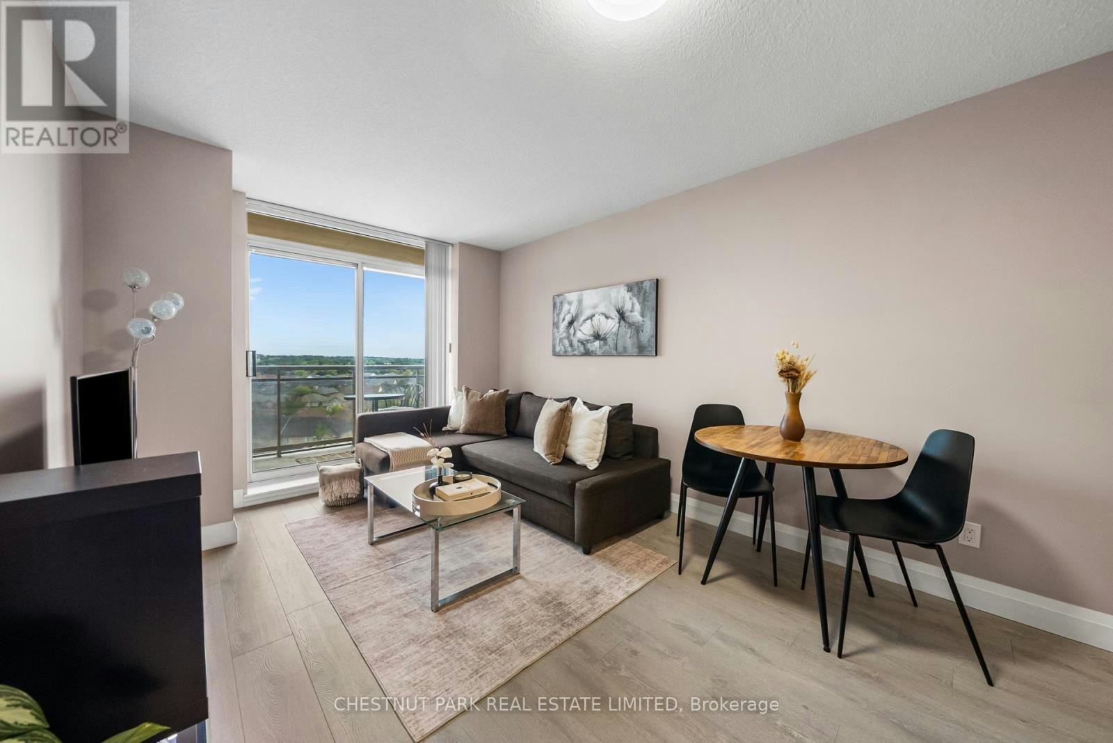 701-73 King William Crescent, Richmond Hill, ON, L4B 0C2