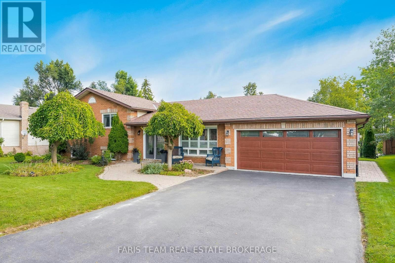 2032 Chantler Street, Innisfil, ON, L9S 1B5