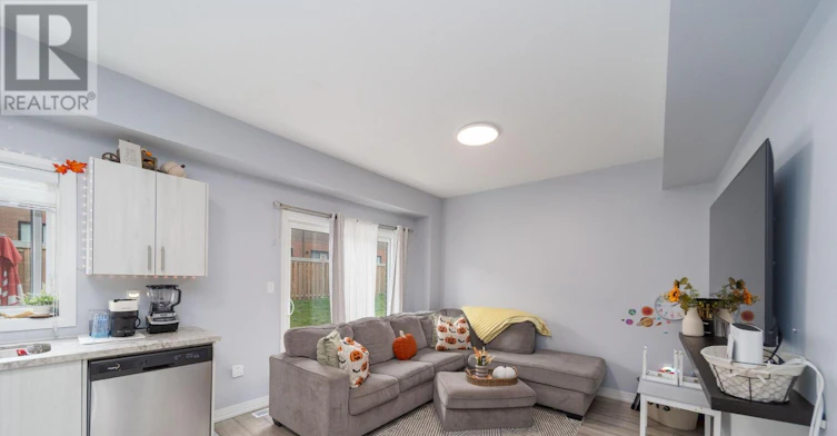 77 Gateland Drive, Barrie, ON, L9J 0N2 - 4