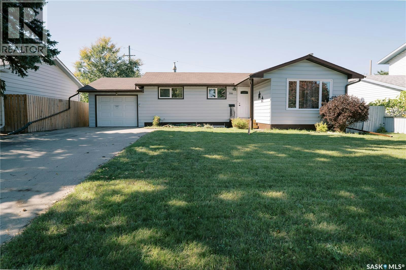 306 Egbert Avenue, Saskatoon, SK, S7N 1X1
