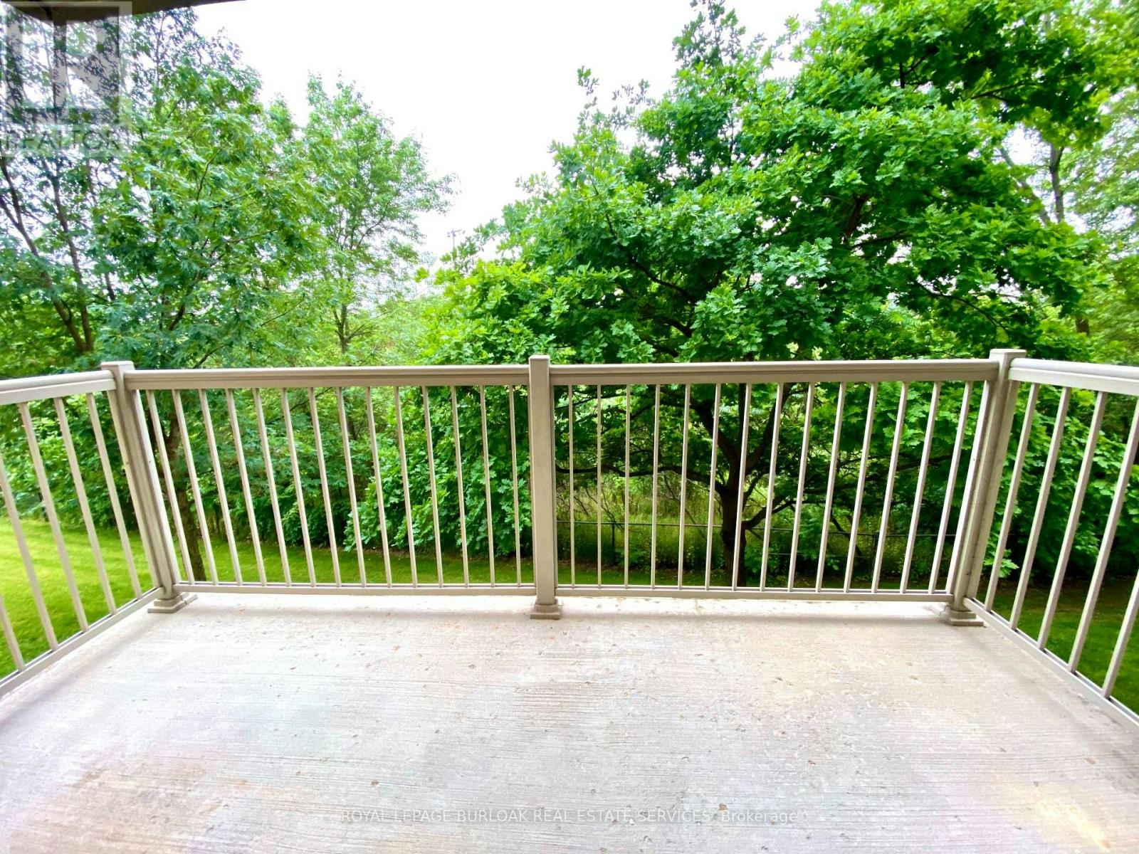 209-1450 Bishops Gate, Oakville, ON, L6M 4N1