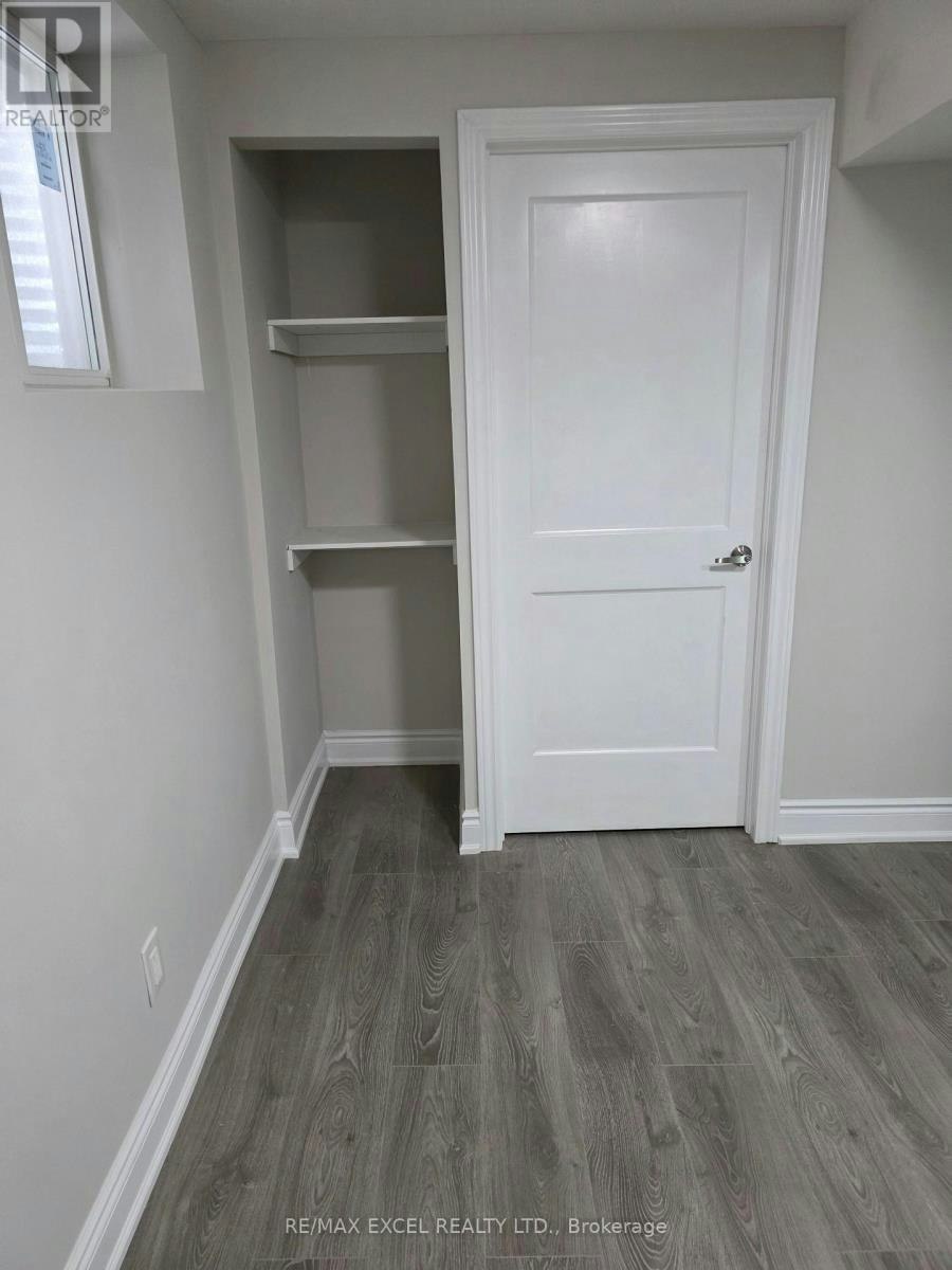 LOWER FLOOR-420 Winfield Terrace, Mississauga, ON, L5R 1P2 - 8