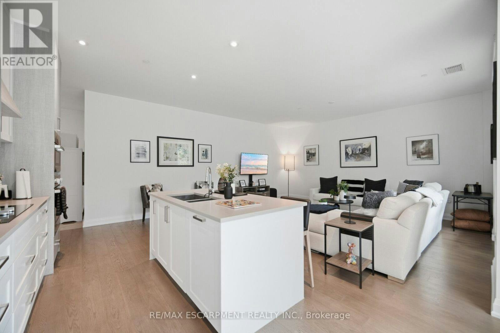 210-42 Mill Street, Halton Hills, ON, L7G 0P9 - 14