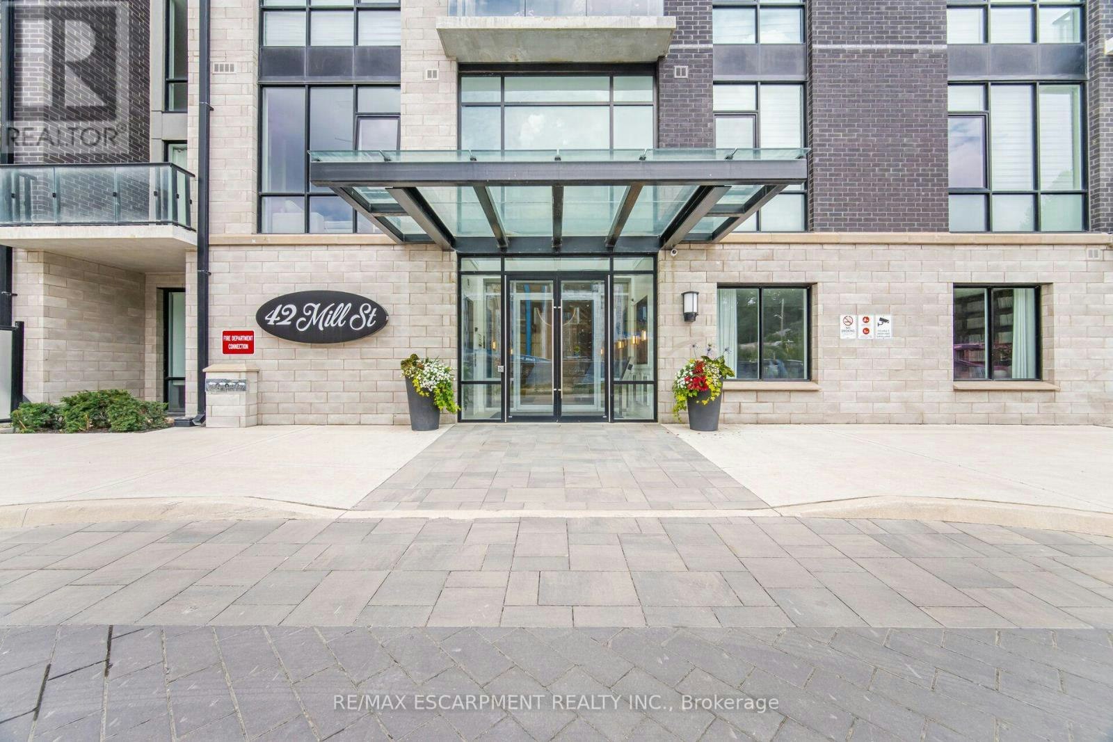 210-42 Mill Street, Halton Hills, ON, L7G 0P9 - 3