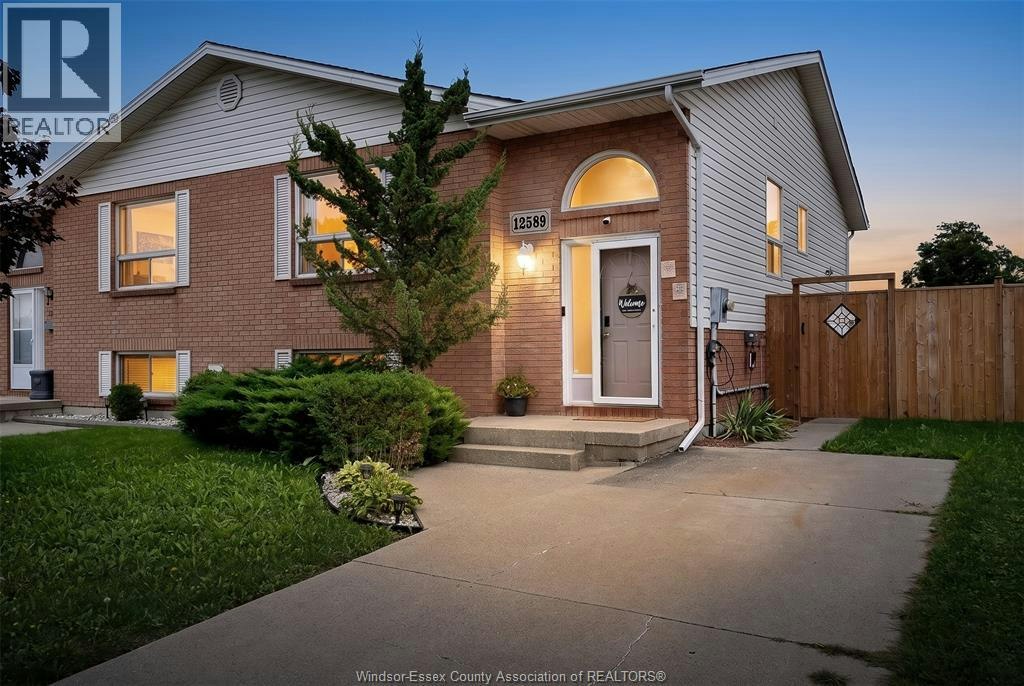 12589 Horwood Crescent, Tecumseh, ON, N8N 4T7