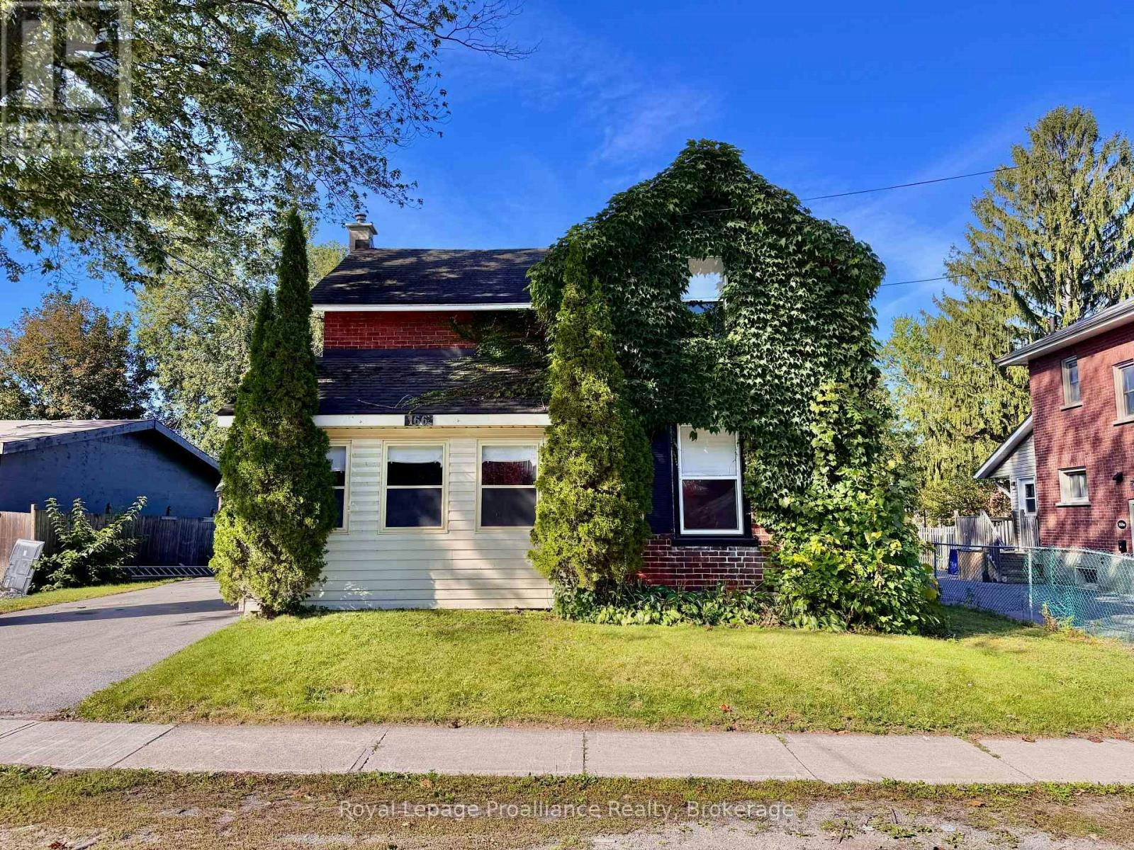 166 Burnham Street, Belleville, ON, K8N 3R9