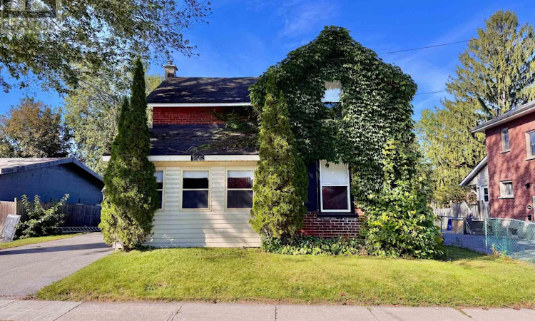 166 Burnham Street