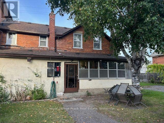 226 Lake Street, Peterborough, ON, K9J 3J1
