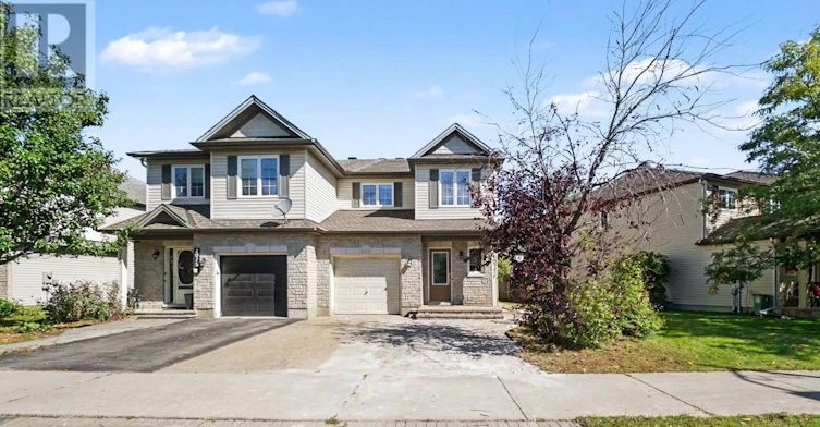 4077 Kelly Farm Drive, Ottawa, ON, K1T 4J3