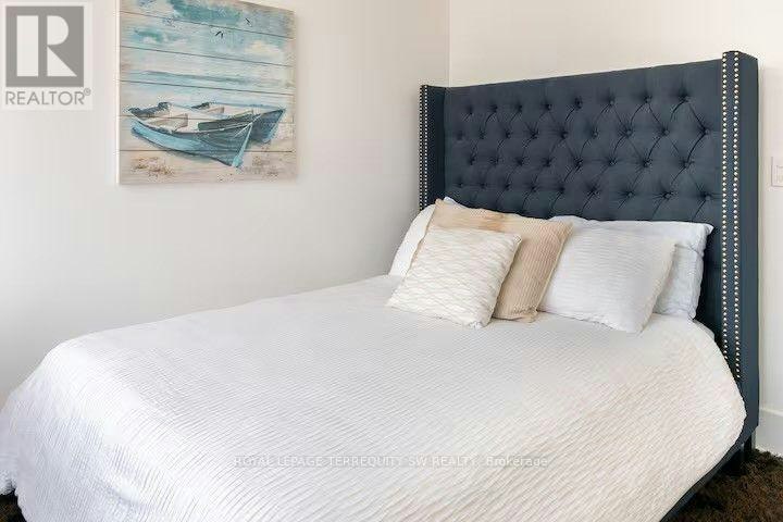 901-15 Merchants Wharf Court, Toronto, ON, M5A 0N8 - 10