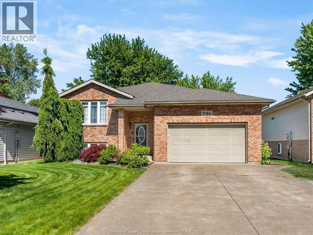 791 Helena Crescent, Lakeshore, ON, N8L 0L1