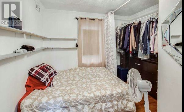 UPPER-2538 Weston Road, Toronto, ON, M9N 2A6 - 12