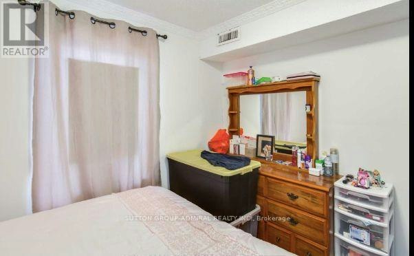 UPPER-2538 Weston Road, Toronto, ON, M9N 2A6 - 14