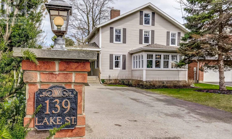 139 Lake Street