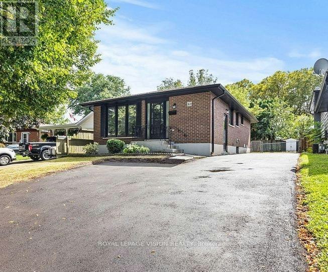 MAIN-3139 Secord Place, Niagara Falls, ON, L2J 3K5