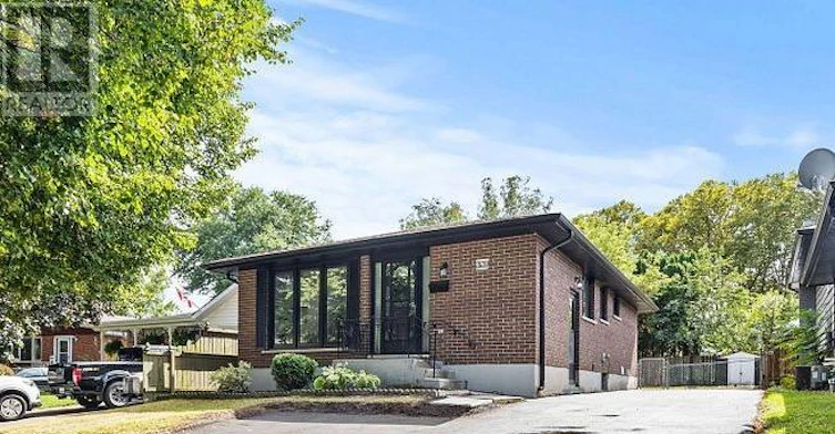 MAIN-3139 Secord Place, Niagara Falls, ON, L2J 3K5